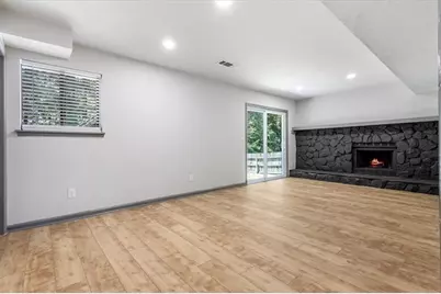 6685 Greenbower Lane, College Park, GA 30349 - Photo 17