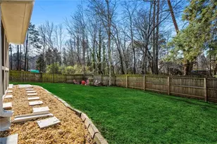 1607 Brentwood Dr, Marietta, GA 30062 - Photo 43