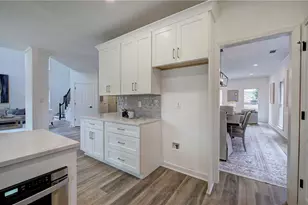 30 Westfair Ct, Atlanta, GA 30328 - Photo 19