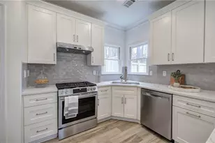 30 Westfair Ct, Atlanta, GA 30328 - Photo 23