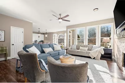 2184 Major Loring Way SW, Marietta, GA 30064 - Photo 15