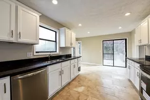 4330 Laurel Summit Creek, Smyrna, GA 30082 - Photo 9