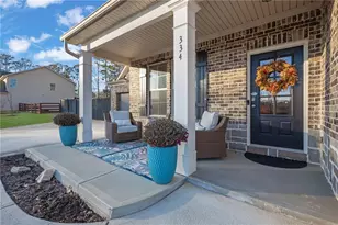 334 Darlington Dr, Ellenwood, GA 30294 - Photo 3