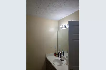 828 Tradd Court, Stone Mountain, GA 30087 - Photo 11