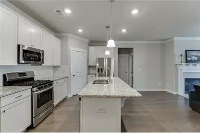 2476 Rathburn Circle, Loganville, GA 30052 - Photo 11