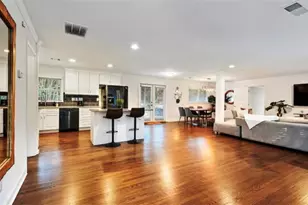 4050 Washington Rd, East Point, GA 30344 - Photo 23