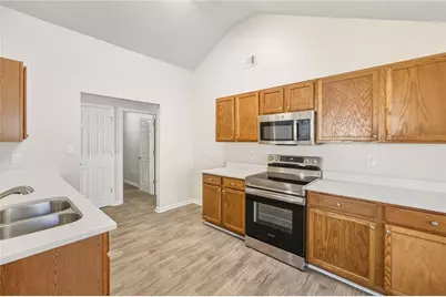 7137 Ravenwood Lane, Lithonia, GA 30038 - Photo 3