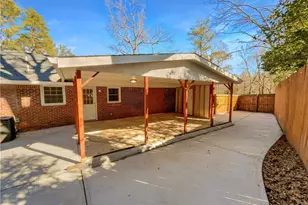 1367 Oakview Cir, Forest Park, GA 30297 - Photo 17