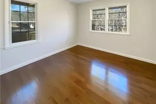 1367 Oakview Cir, Forest Park, GA 30297 - Photo 15