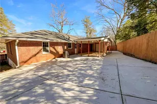 1367 Oakview Cir, Forest Park, GA 30297 - Photo 19