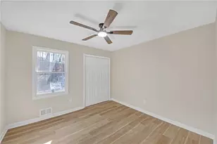 122 W South St, Canton, GA 30114 - Photo 35