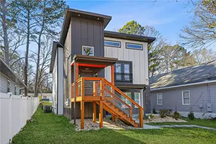 2847 Forrest Hills Dr SW, Atlanta, GA 30315 - Photo 3