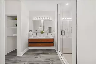 2847 Forrest Hills Dr SW, Atlanta, GA 30315 - Photo 17