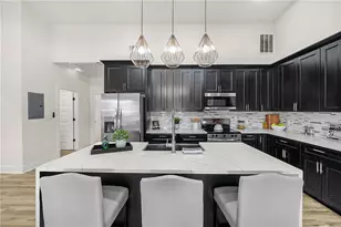 2847 Forrest Hills Dr SW, Atlanta, GA 30315 - Photo 7