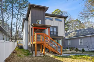 2847 Forrest Hills Dr SW, Atlanta, GA 30315 - Photo 3