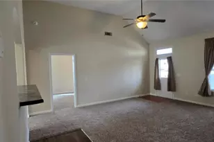 6056 Park Close, Fairburn, GA 30213 - Photo 7