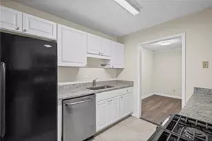 1701 Augusta Dr SE, Marietta, GA 30067 - Photo 13