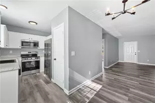 501 Pine Park St, Monroe, GA 30655 - Photo 7