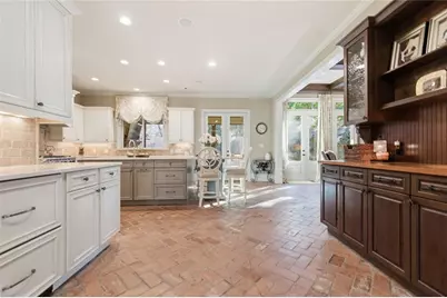 306 Greyhaven Lane, Marietta, GA 30068 - Photo 17