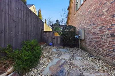 306 Greyhaven Lane, Marietta, GA 30068 - Photo 5