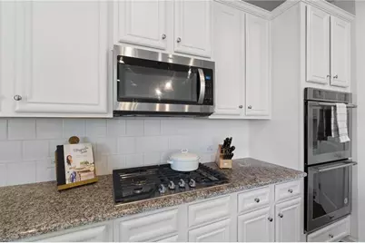 7925 Brewton Creek Drive, Cumming, GA 30028 - Photo 17