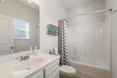 7925 Brewton Creek Drive, Cumming, GA 30028 - Photo 35