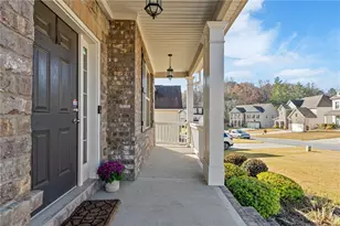 7925 Brewton Creek Dr, Cumming, GA 30028 - Photo 3