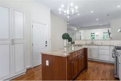 3127 Lenox Road #6, Atlanta, GA 30324 - Photo 7