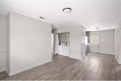 1007 New Lacy Street #7, Monroe, GA 30655 - Photo 3