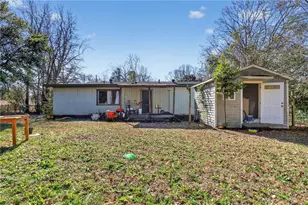 2561 Greenleaf Dr, Macon, GA 31206 - Photo 7