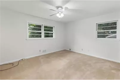 1102 Rogeretta Drive NE, Atlanta, GA 30329 - Photo 19