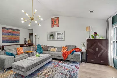 8671 Twin Oaks Drive, Jonesboro, GA 30236 - Photo 7