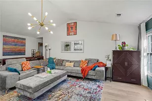 8671 Twin Oaks Dr, Jonesboro, GA 30236 - Photo 7