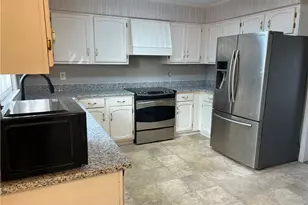 1725 Spindle Top Ct SW, Lilburn, GA 30047 - Photo 9