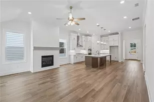 161 High Pt Dr, Hoschton, GA 30548 - Photo 3