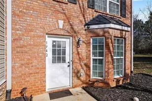 1942 Grove Way, Hampton, GA 30228 - Photo 5