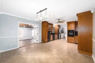 4094 Barr Cir, Tucker, GA 30084 - Photo 9