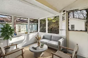 107 1st St, Barnesville, GA 30204 - Photo 29