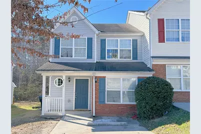 6334 Hickory Lane Circle, Union City, GA 30291 - Photo 1