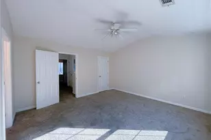 6334 Hickory Ln Cir, Union City, GA 30291 - Photo 17