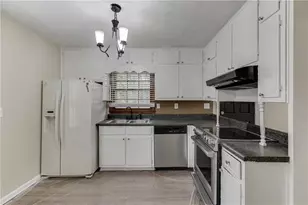 2792 Jordan Forest Trail, Lawrenceville, GA 30044 - Photo 15