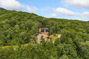 77 N Shore Dr, Cleveland, GA 30528 - Photo 37