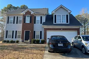 232 Rockingham Dr, Loganville, GA 30052 - Photo 3