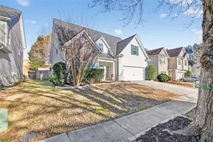 558 Austin Creek Dr, Buford, GA 30518 - Photo 3