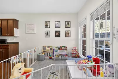 558 Austin Creek Drive, Buford, GA 30518 - Photo 11