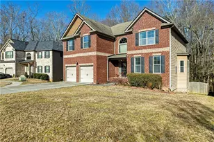 620 Langley Farms Dr, Loganville, GA 30052 - Photo 3