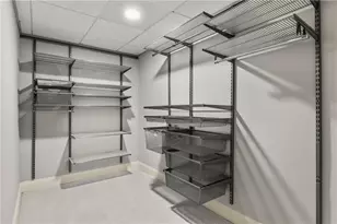 19 Saratoga Pl NE, Atlanta, GA 30324 - Photo 35