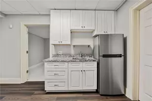 19 Saratoga Pl NE, Atlanta, GA 30324 - Photo 33