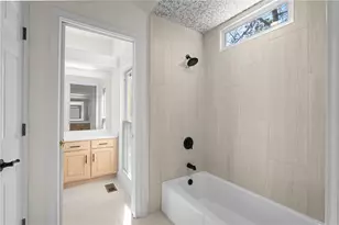 1660 Carlson Ln SW, Marietta, GA 30064 - Photo 35