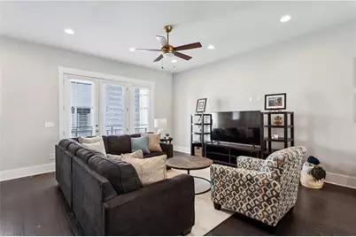 704 Banton Drive NW, Atlanta, GA 30318 - Photo 17